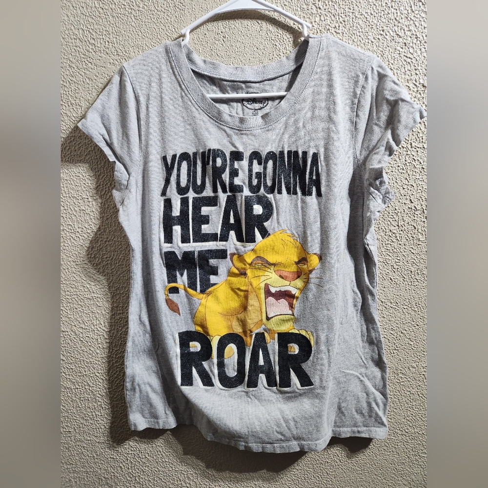 🔴 3 for $12 Disney Gray Lion King Simba T-Shirt